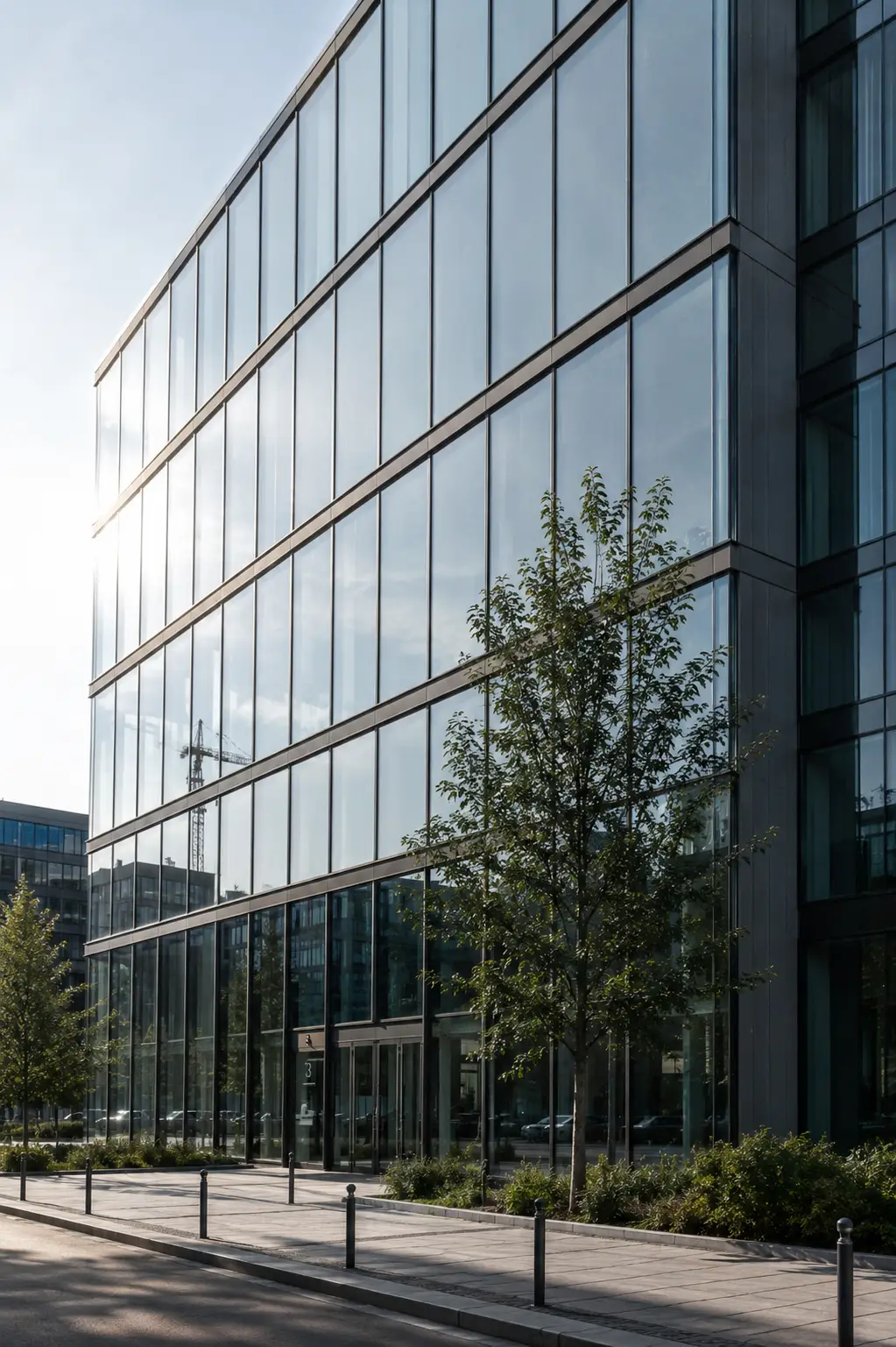 Bürogebäude in München mit Sonnenschutz-Folierung